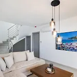 Azzura * Vasiliki