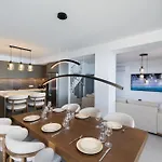 Azzura * Vasiliki